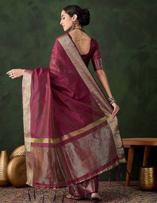 Magenta woven design zari traditional kanjeevaram saree 3