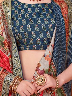 Red ethnic motifs printed saree with unstitched blouse 4