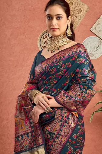 Blue women paisely printed saree with blouse