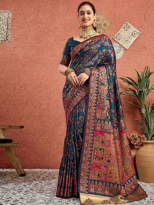 Blue women paisely printed saree with blouse 3