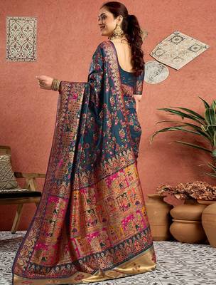 Blue women paisely printed saree with blouse 5