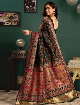 Green woven design printed saree with blouse 3
