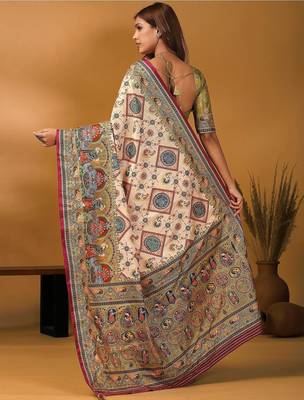 Off white ethnic motifs printed banarasi saree with unstitched blouse piece 3