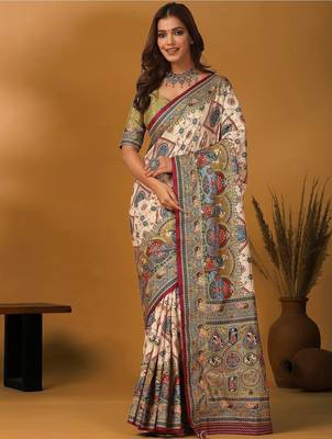 Off white ethnic motifs printed banarasi saree with unstitched blouse piece 5