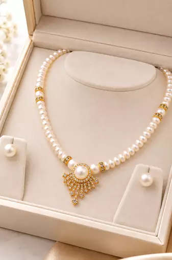 Certified Pearls Royal Gold Halo Necklace Set