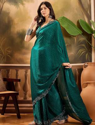 Green embellished saree withblousepiece 1
