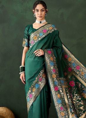 Green woven design banarasi saree with blouse piece 2