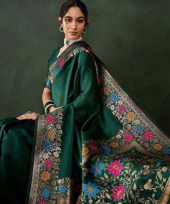 Green woven design banarasi saree with blouse piece 5