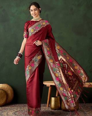 Maroon woven design banarasi saree with blouse piece 2