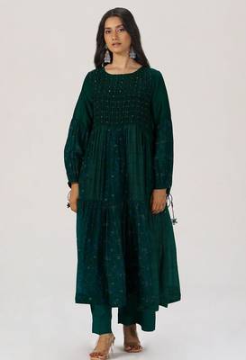 Deep green panelled festive co-ord set 1