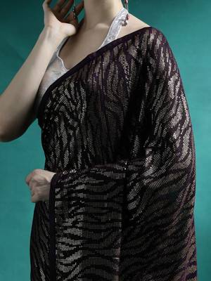 Brown embellished saree with unstitched blouse piece 5