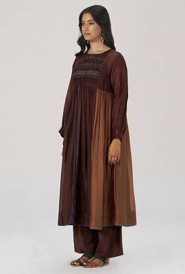 Chocolate mousse paneled festive co-ord set 4