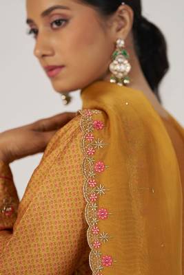 Light mustard print and embroidered festive kurta set 5