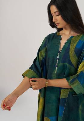 Deep green and blue abstract silk co-ord set 4