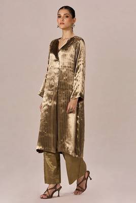 Brass and light gold stripe tissue festive co-ord set 2