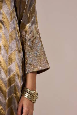 Brass and light gold tissue festive kurta set 5