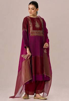 Deep maroon with deep plum festive kurta set 3