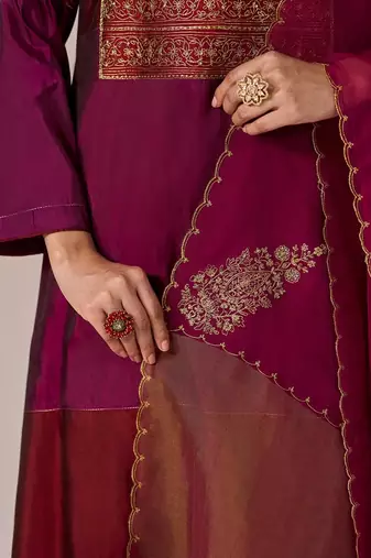 Deep maroon with deep plum festive kurta set