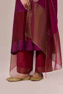 Deep maroon with deep plum festive kurta set 5