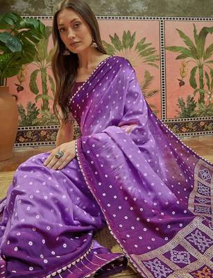 Purple bandhani printed sarees with unstitched blouse piece 2