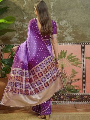 Purple bandhani printed sarees with unstitched blouse piece 3