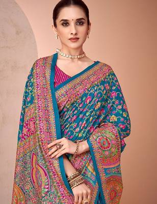 Teal women paisley printed patola saree 4