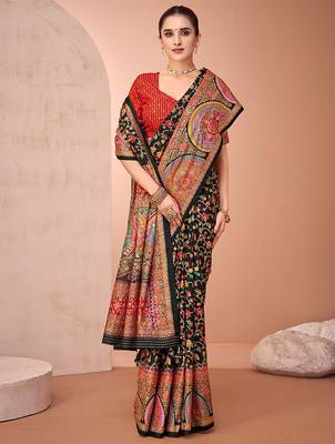 Black women paisley printed patola saree 1