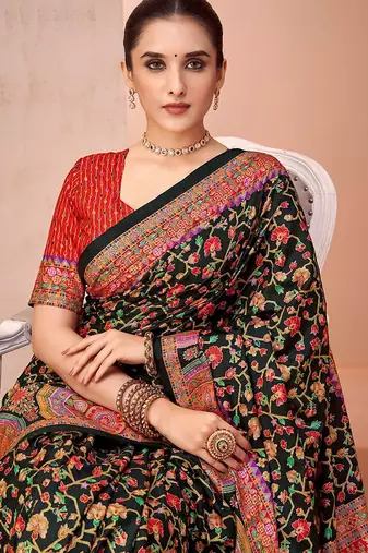 Black women paisley printed patola saree