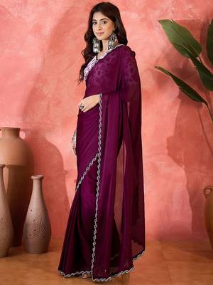 Purple embellished saree with blouse piece 2