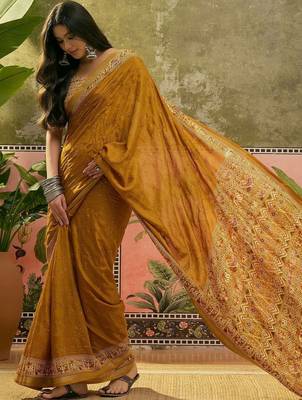 Mustard women ajrak block zari saree 4