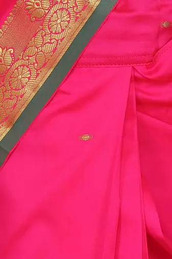 Pink girls woven design zari banarasi saree