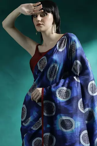 Blue printed saree with blouse piece