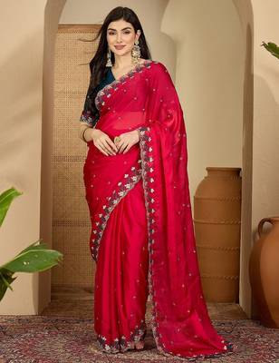 Pink women floral embroidered saree 5