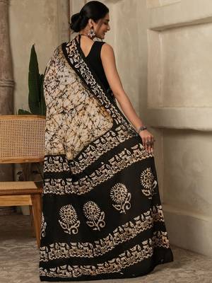 Black batik printed  cotton saree with unstitched blouse piece 4