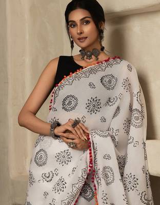 White floral printed  cotton saree 1