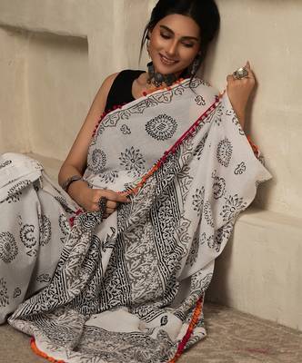 White floral printed  cotton saree 5