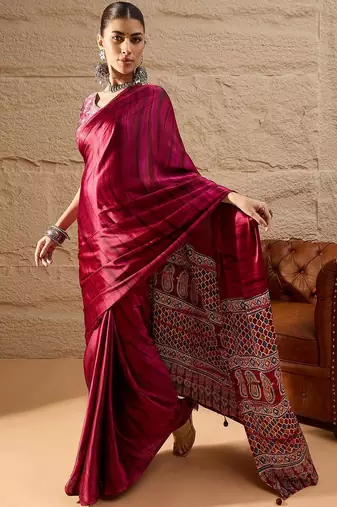 Pink women pink printed block print sarees