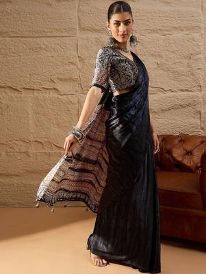 Black women ethnic block printed poly crepe saree 3