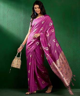 Lavender lavender ethnic motifs woven design banarasi saree 5