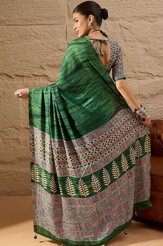 Green women green ethnic motifs  crepe designer block print saree