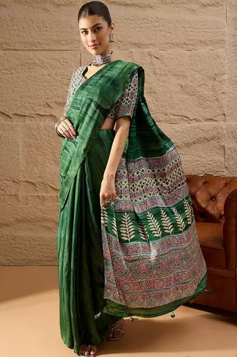 Green women green ethnic motifs  crepe designer block print saree