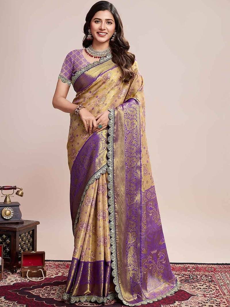 Beige woven design saree with unstitched blouse piece