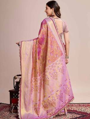 Pink woven design saree with unstitched blouse piece 4