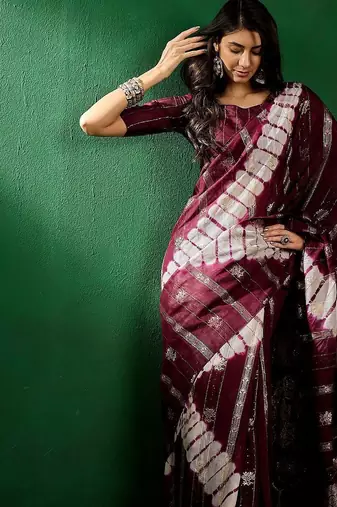Burgundy burgundy ethnic motifs woven designed zari sarees