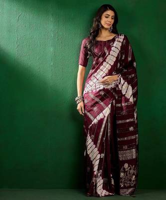 Burgundy burgundy ethnic motifs woven designed zari sarees 5