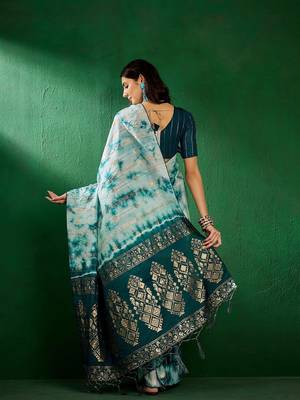 Teal teal blue ethnic motifs woven designed zari sarees 4