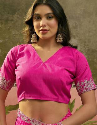 Pink bandhani printed  sarees 4