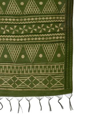 Olive abstract printed embroidered kantha work saree 5
