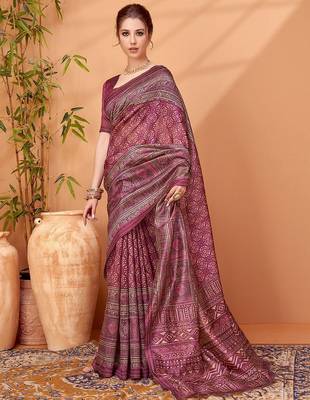 Magenta abstract printed saree with matching blouse 2