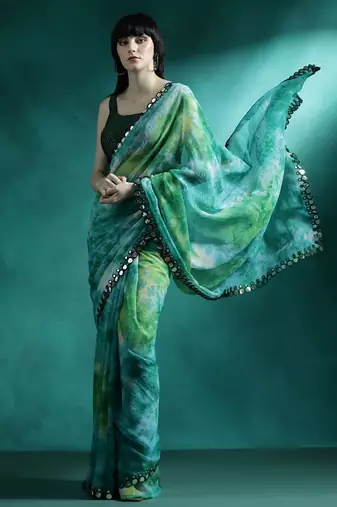 Green tie & dye printed saree with blouse piece
